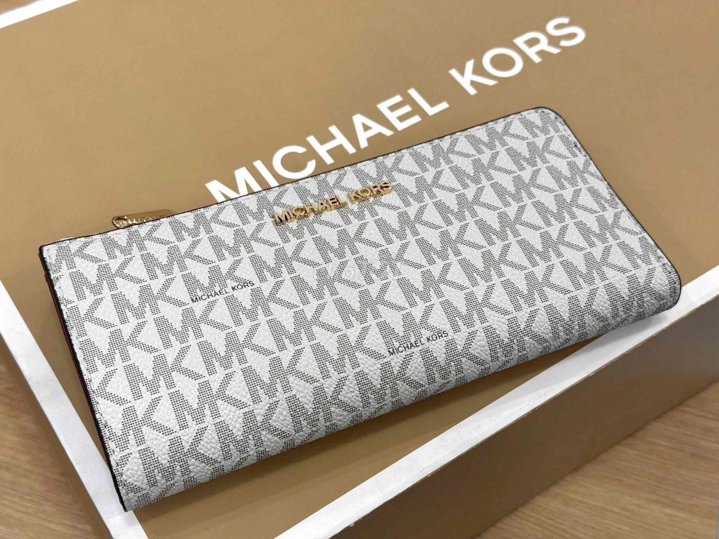 Ví Michael Kors Da Nữ Khoá Kéo. Mua bán Túi xách tại Quận 10 Tp Hồ Chí Minh được đăng bởi Baby Girl Lovely hình 1