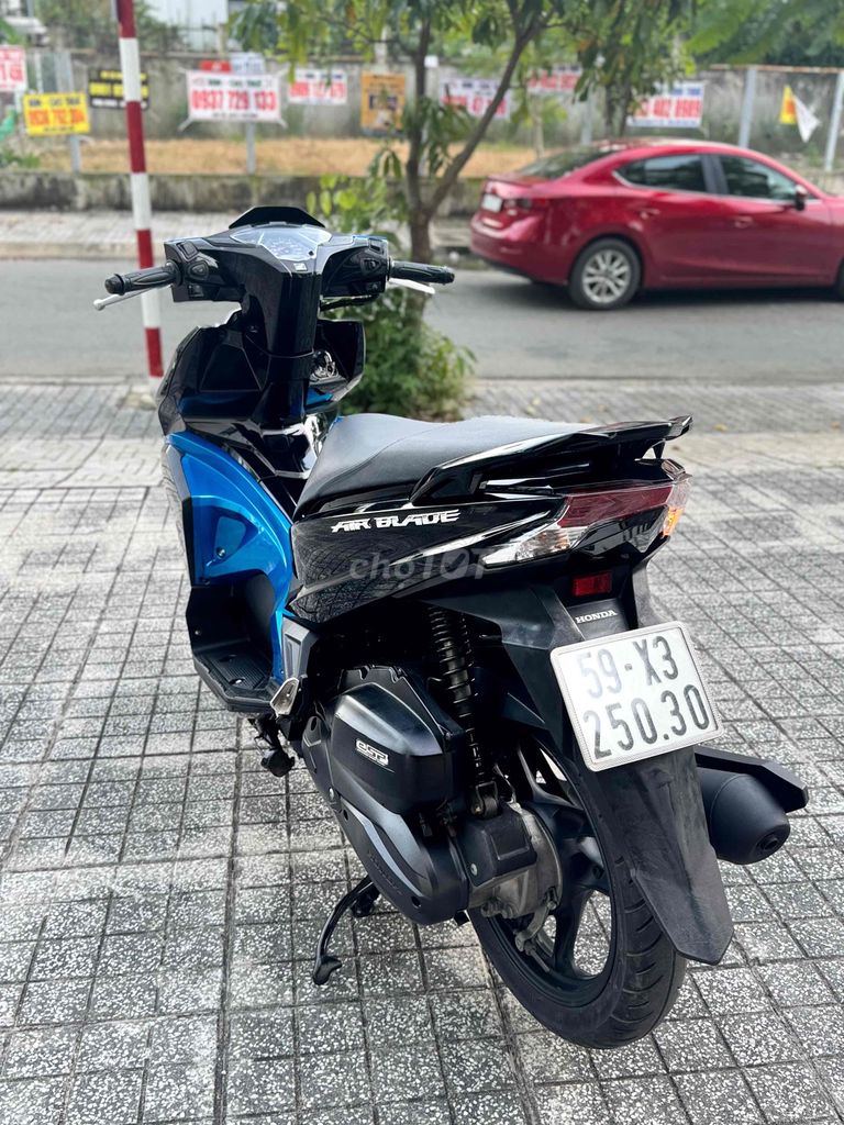 💥💥 Air Blade 125 2018 Bstp chính chủ xe zin đẹp. Mua bán Xe máy tại Quận 7 Tp Hồ Chí Minh được đăng bởi Cửa Hàng Xe Máy Hoàng Hưng Q7 hình 7