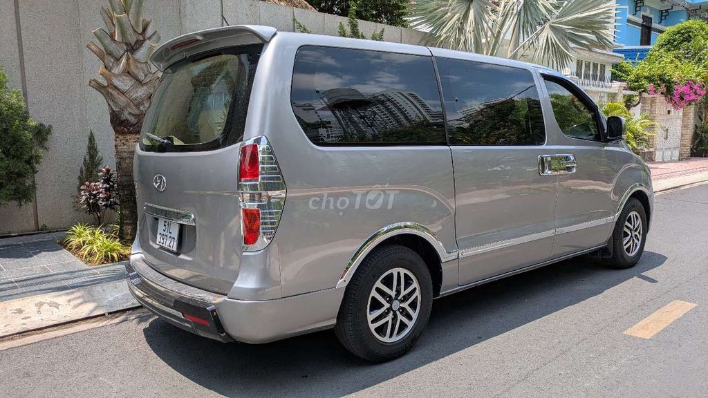 Hyundai Starex 9 chỗ máy dầu, 2.5D số sàn.. Mua bán Ô tô tại Quận 8 Tp Hồ Chí Minh được đăng bởi Vu Van Minh hình 5