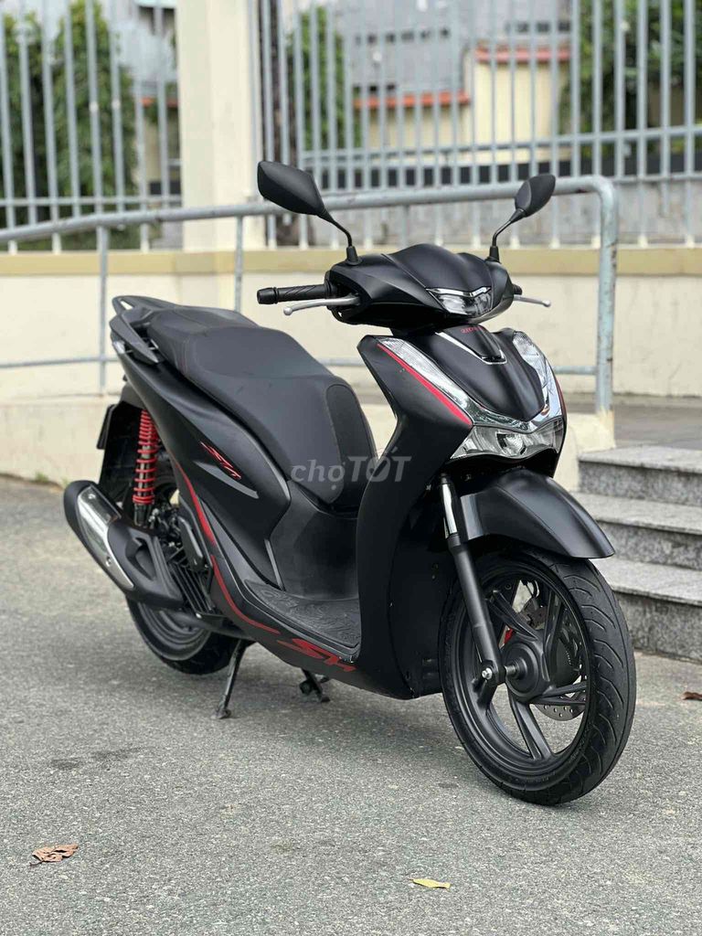 ❤️ Sh 125 đời 2024 odo 1800km bstp 12.888 9chủ