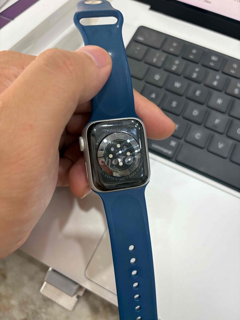Apple Watch Series 6 40mm Xanh 78%. Mua bán Thiết bị đeo thông minh tại Huyện Thanh Trì Hà Nội được đăng bởi Đoàn Xuân Tùng hình 1