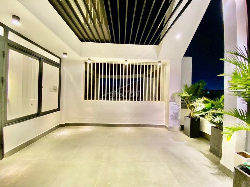 Дом с мебелью в переулке 10м, Nguyễn Văn Khôi, p11, 4 этажа, 4СП-5СУ