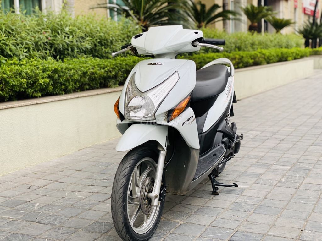 HONDA CLICK 110FI NGUYÊN ZIN BIỂN 29. Mua bán Xe máy tại Quận Nam Từ Liêm Hà Nội được đăng bởi Hải Hùng hình 3