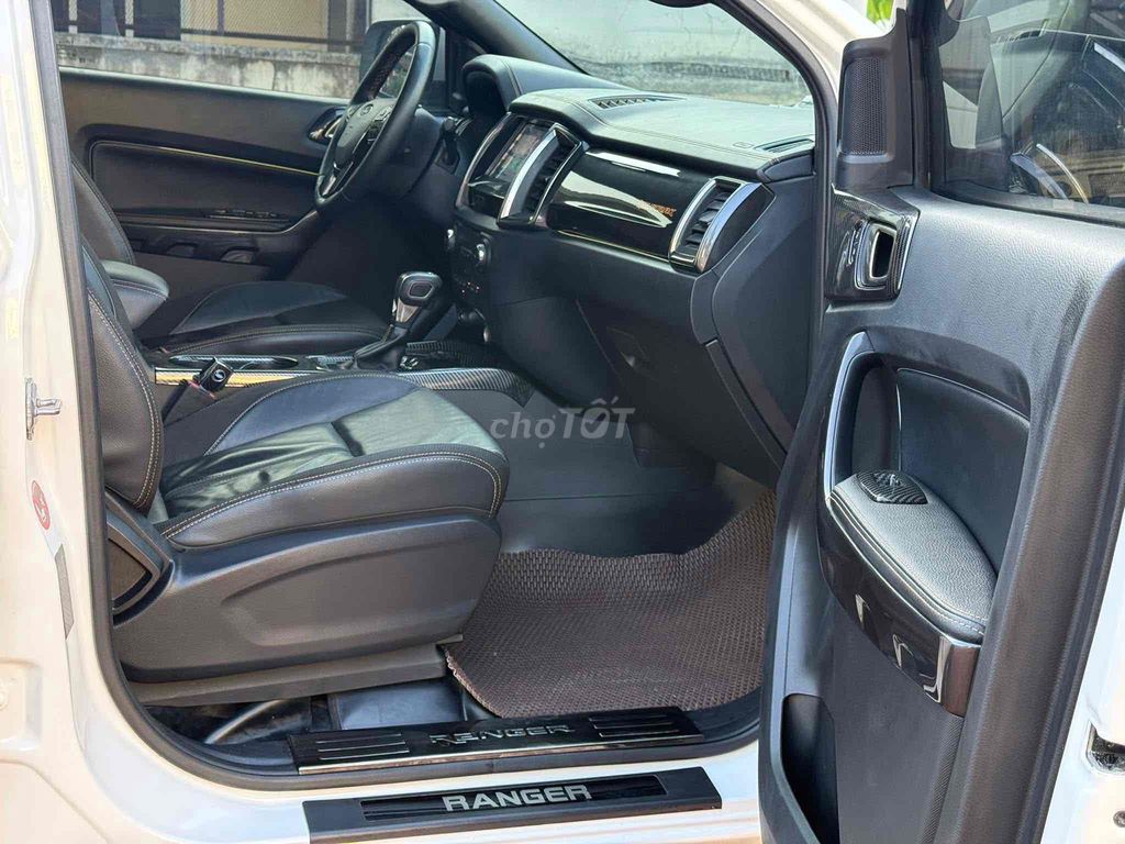 Ford Ranger 2020 WILDTRAK 2.0L 4x4 AT - 30000 km. Mua bán Ô tô tại Thành phố Biên Hòa Đồng Nai được đăng bởi Bạch Hoàng Nam hình 4