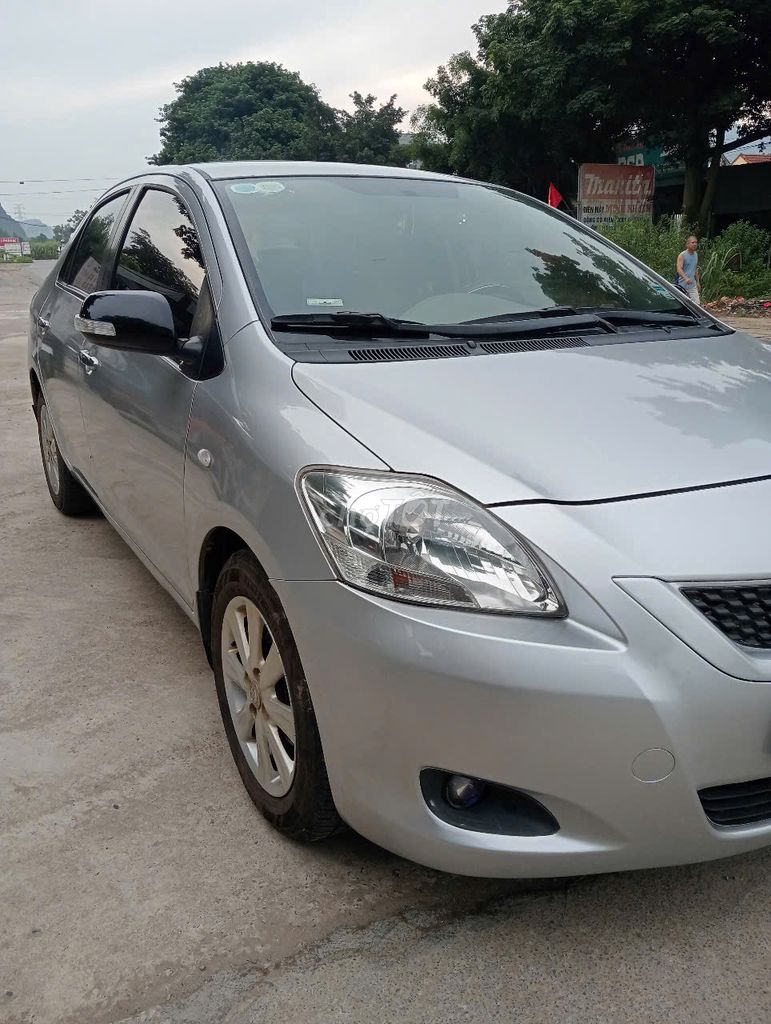 Toyota Yaris 2011 1.3 AT - 170000 km. Mua bán Ô tô tại Huyện Yên Thủy Hòa Bình được đăng bởi Trần Quỳnh hình 2