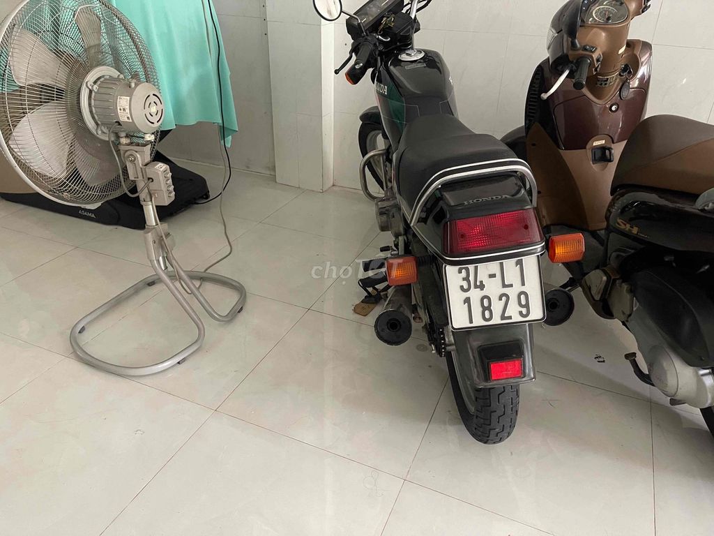 Honda CB125T màu Đen. Mua bán Xe máy tại Quận Ninh Kiều Cần Thơ được đăng bởi Tai hình 3