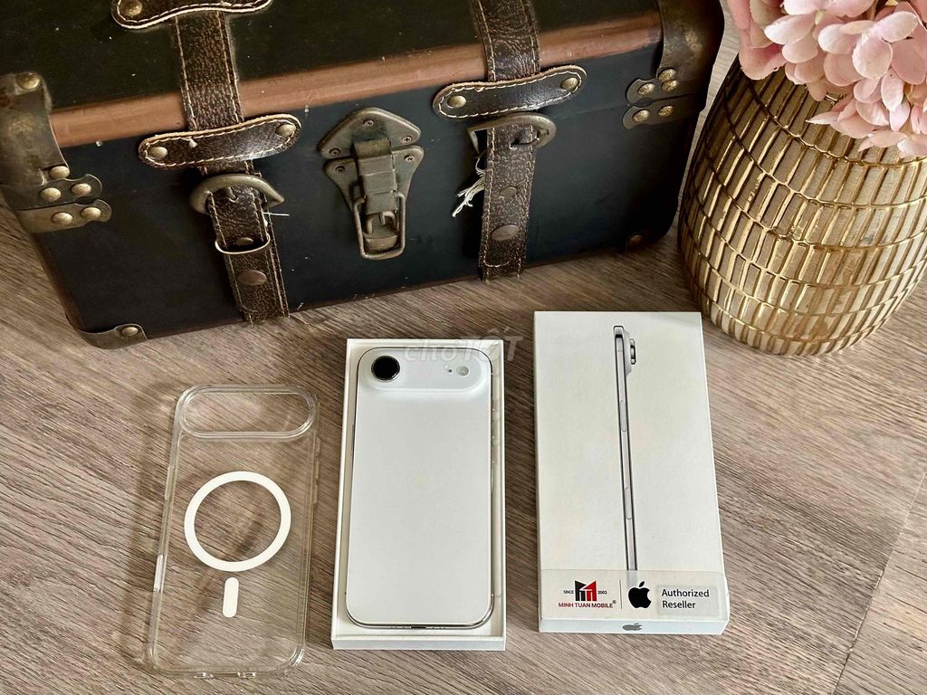 Air 256G White ZP/A 99,99% Sạc 21L BH 4/2027 !. Mua bán Điện thoại tại Thành phố Thủ Đức Tp Hồ Chí Minh được đăng bởi Phạm Thái Mobile hình 1