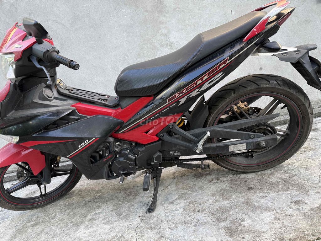 Yamaha Exciter 150 150cc Красно-черный