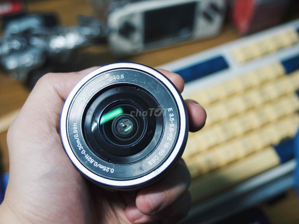 Ống kính máy ảnh Sony SELP1650. Mua bán Máy ảnh, Máy quay tại Quận Thanh Xuân Hà Nội được đăng bởi Ngọc Sơn Đỗ hình 1