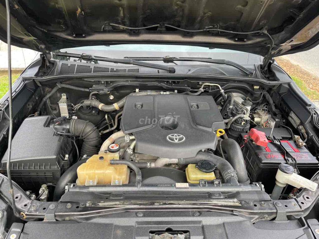 Toyota Fortuner Đen Số sàn 7 chỗ. Mua bán Ô tô tại Quận Ngũ Hành Sơn Đà Nẵng được đăng bởi Đặng Minh Tuấn hình 15