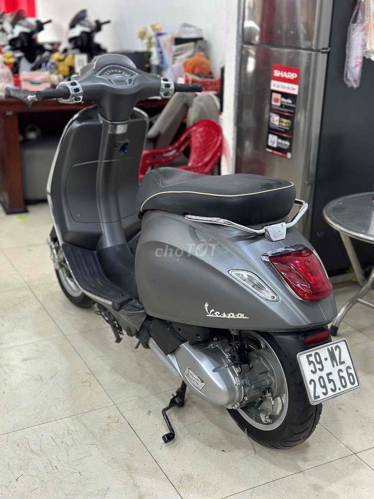 Vespa Spritn 2018 GTS/125.Chính chủ.BSTP.Giá tốt. Mua bán Xe máy tại Quận 6 Tp Hồ Chí Minh được đăng bởi Cửa Hàng Xe Máy Hoà Bùi hình 3