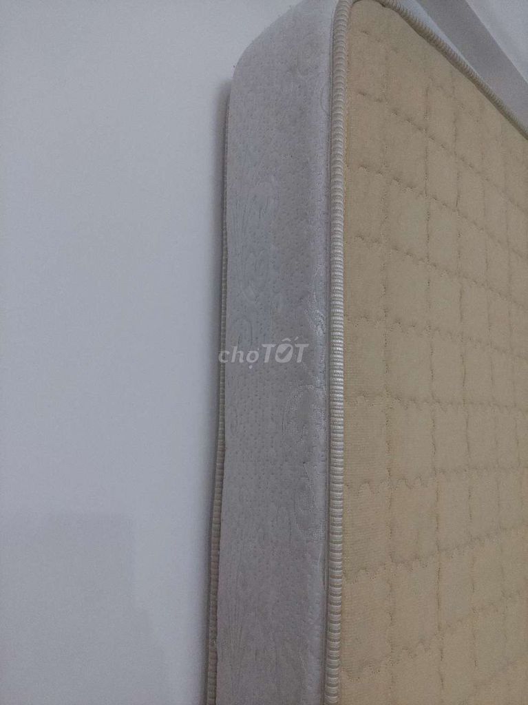 Nệm lò xo Dunlopillo 1.8x2m Kem. Mua bán Giường, chăn ga gối nệm tại Quận 12 Tp Hồ Chí Minh được đăng bởi nguyễn thị việt phương hình 1