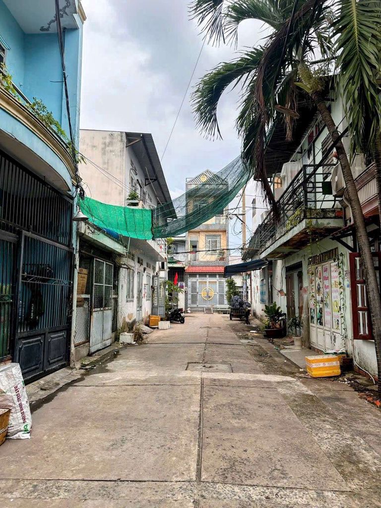 Ban nha. Mua bán Nhà ở tại Quận Tân Phú Tp Hồ Chí Minh được đăng bởi Hiếu bds hình 4
