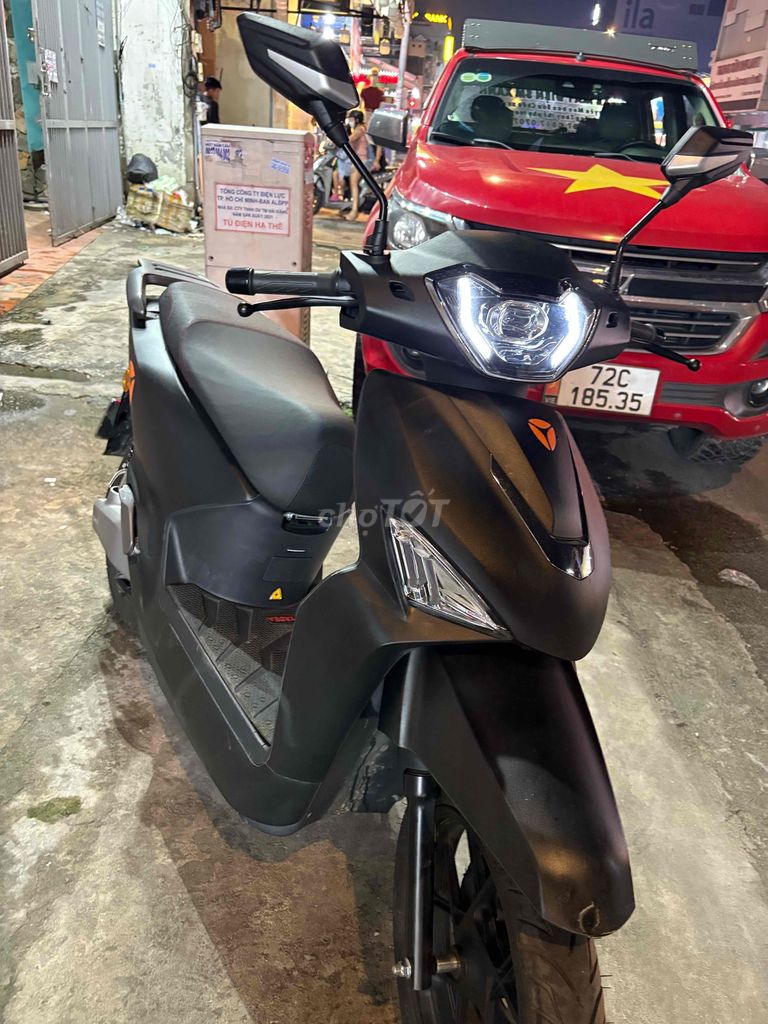 Yadea v002 6/2024 odo 2600km như mới 😘  bình 38ah