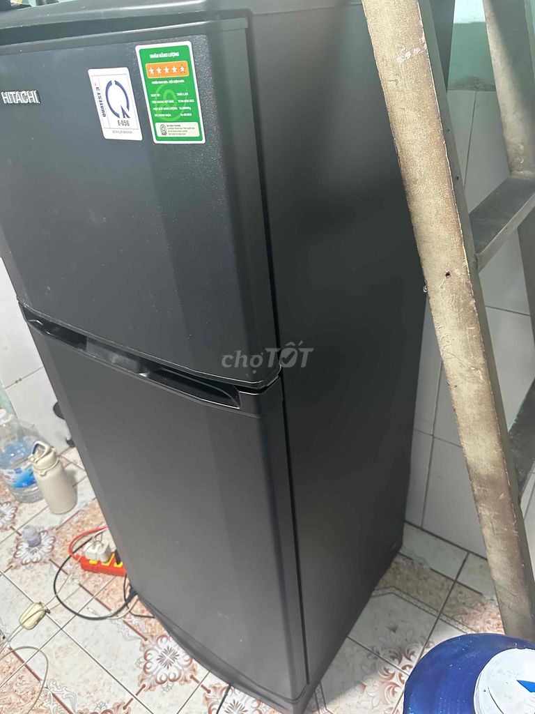 Tủ lạnh Hitachi Đen Thái Lan Tiết kiệm điện. Mua bán Tủ lạnh tại Thành phố Thuận An Bình Dương được đăng bởi Nguyen Anh Tuan hình 1