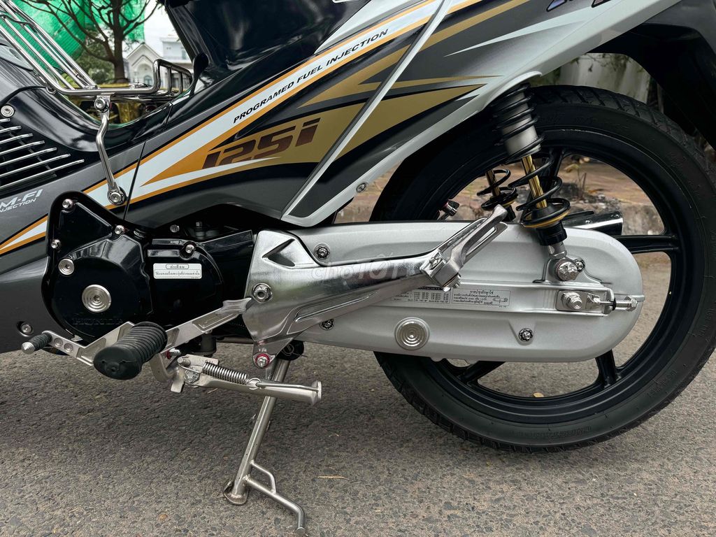 Honda Future Neo Fi Trắng Đen. Mua bán Xe máy tại Huyện Long Hồ Vĩnh Long được đăng bởi Khanh hình 5