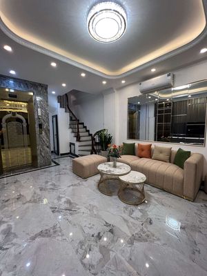 Cầu Giấy, nhà mới, tháng máy, ngõ 3 gác, 60m ôtô đỗ, ở ngay, 43m2*6T. Mua bán nhà ở tại Quận Cầu Giấy Hà Nội được đăng bởi Xuân Tùng