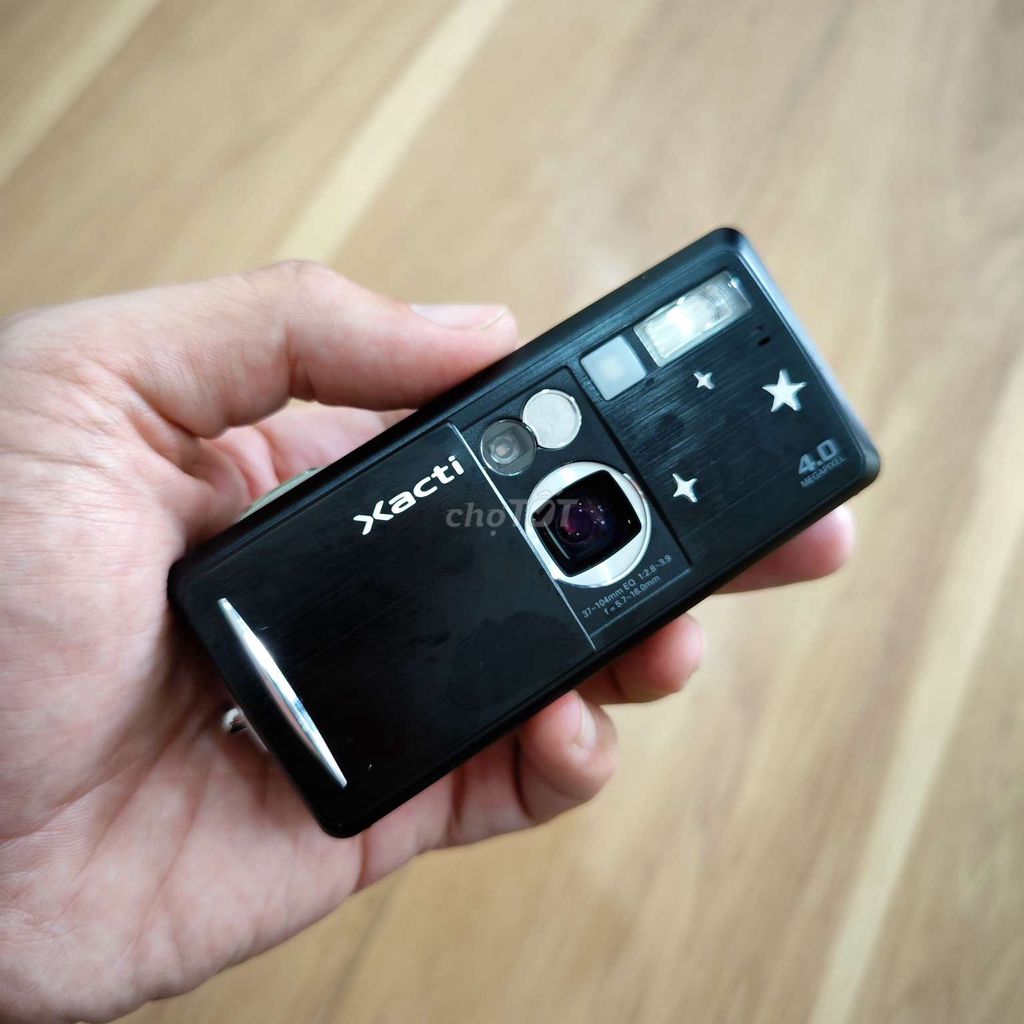Máy ảnh Sanyo Xacti J4 Đen. Mua bán Máy ảnh, Máy quay tại Thành phố Thủ Đức Tp Hồ Chí Minh được đăng bởi Phú Quý hình 1