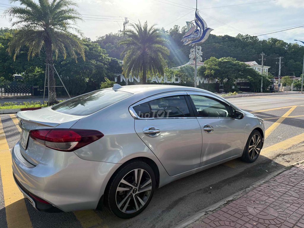 Kia Cerato 2018 1.6 MT - 90000 km. Mua bán Ô tô tại Thành phố Qui Nhơn Bình Định được đăng bởi Âu nguyên tân  hình 9