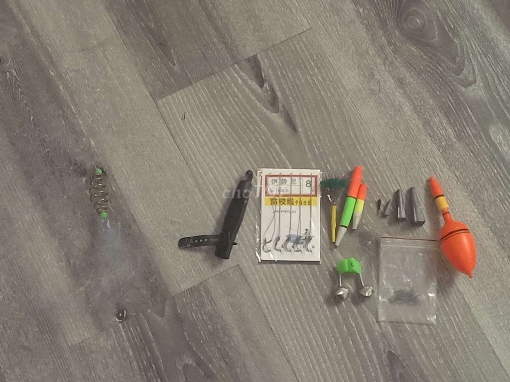 cần bán hết đồ câu cá này ạ. Mua bán Đồ thể thao, Dã ngoại tại Quận 12 Tp Hồ Chí Minh được đăng bởi Phong Châu hình 1