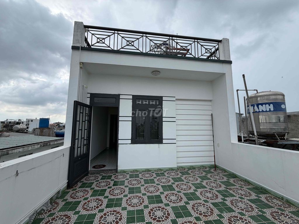 Cho thuê phòng tầng 2 rộng 50m2