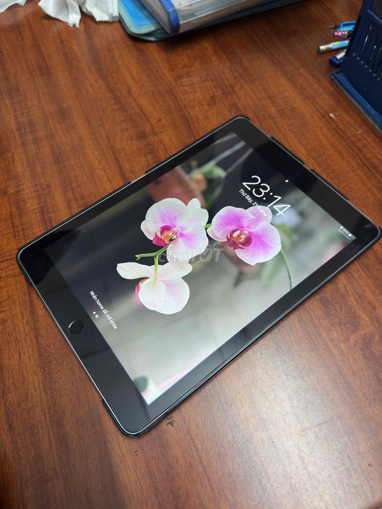 ipad Air 2. Mua bán Máy tính bảng tại Huyện Gia Viễn Ninh Bình được đăng bởi Dũng hình 1