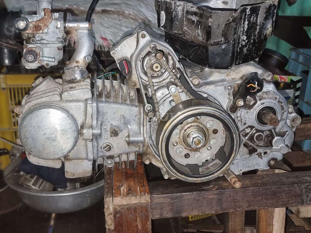 Cục máy alpha 2007 máy nổ êm. Mua bán Phụ tùng xe tại Thành phố Châu Đốc An Giang được đăng bởi Huỳnh TT hình 1