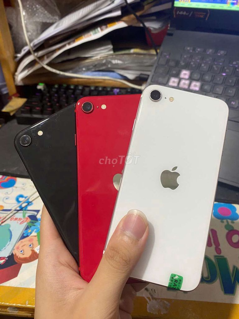 Apple iPhone SE 2020 64GB Đen quốc tế. Mua bán Điện thoại tại Quận Gò Vấp Tp Hồ Chí Minh được đăng bởi Lê Thị Thẩm hình 1