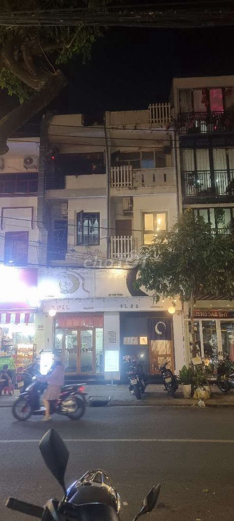 Nhà hàng Nhật Bản Sushimaru Tuyển Dụng. Việc làm Đầu bếp tại Quận Hải Châu Đà Nẵng được đăng bởi Nguyễn Văn Tú Thương hình 1