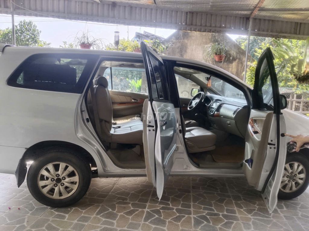 Toyota Innova 2011 G Bạc. Mua bán Ô tô tại Huyện Ý Yên Nam Định được đăng bởi Tân Bùi hình 3