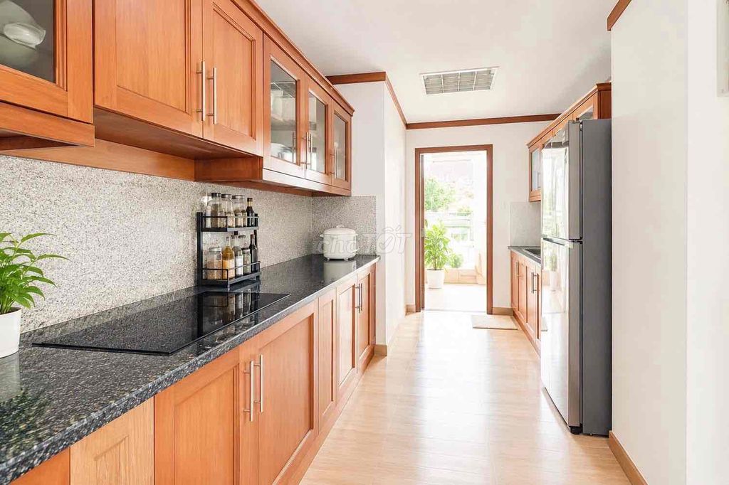 Аренда Hoàng Anh Gold House, 3 спальни, 2 санузла - полная мебель - 12 млн/месяц