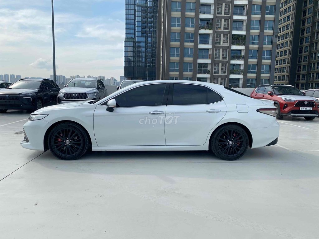 Toyota Camry 2019 2.5Q - 44000 km. Mua bán Ô tô tại Quận Bình Thạnh Tp Hồ Chí Minh được đăng bởi Toyota Sure hình 16