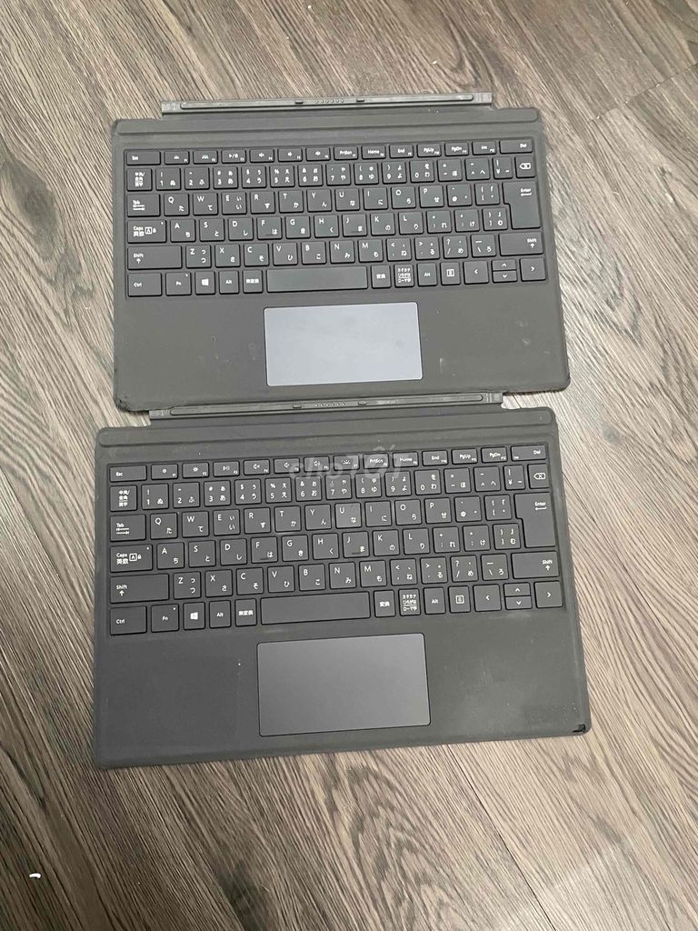 Bàn phím Microsoft Surface Pro 4/5/6/7+. Mua bán Phụ kiện (Màn hình, Chuột...) tại Quận Tân Bình Tp Hồ Chí Minh được đăng bởi bích tuyền hình 1