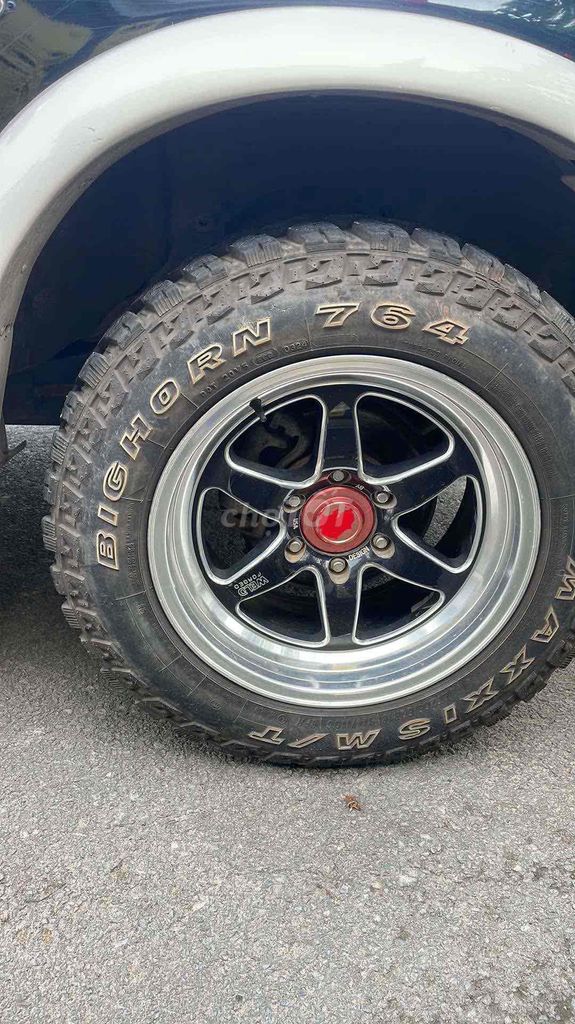 Ford Everest 2006 Diesel XLT 4x4 - 70000 km. Mua bán Ô tô tại Thành phố Biên Hòa Đồng Nai được đăng bởi Trân Hai hình 9