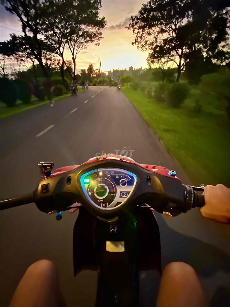 Bán Elegant 50cc. Mua bán Xe máy tại Quận Tân Bình Tp Hồ Chí Minh được đăng bởi quan le hình 3