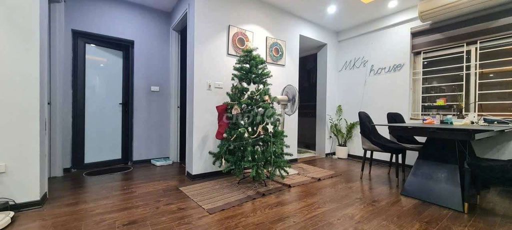 Квартира в CT9 Viet Hung, 75м², 2 спальни, с мебелью