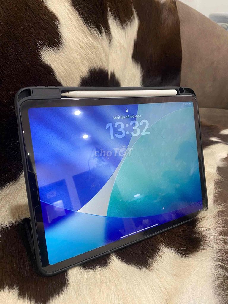 Apple iPad Pro M1 128GB Xám 99%. Mua bán Máy tính bảng tại Quận Đống Đa Hà Nội được đăng bởi Tạ Duy Lâm hình 1