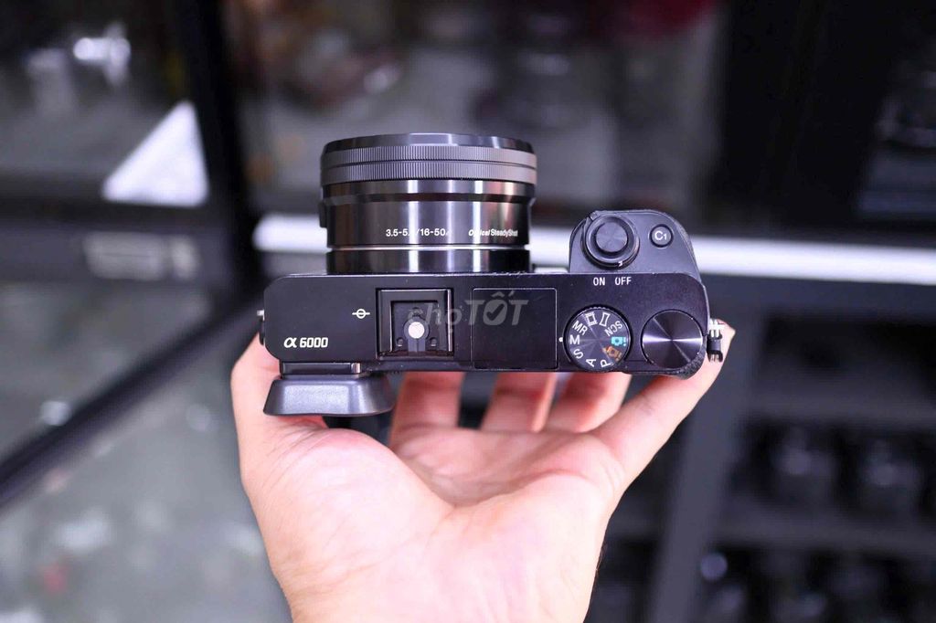 Máy ảnh Sony A6000 Kit 16-50 OSS Đen. Mua bán Máy ảnh, Máy quay tại Thành phố Thủ Dầu Một Bình Dương được đăng bởi Chinh Lee hình 1