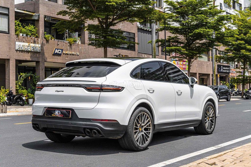 Cayenne Coupe Model 2023 màu trắng nt đỏ siêu đẹp. Mua bán Ô tô tại Quận 7 Tp Hồ Chí Minh được đăng bởi Dương Phương hình 10