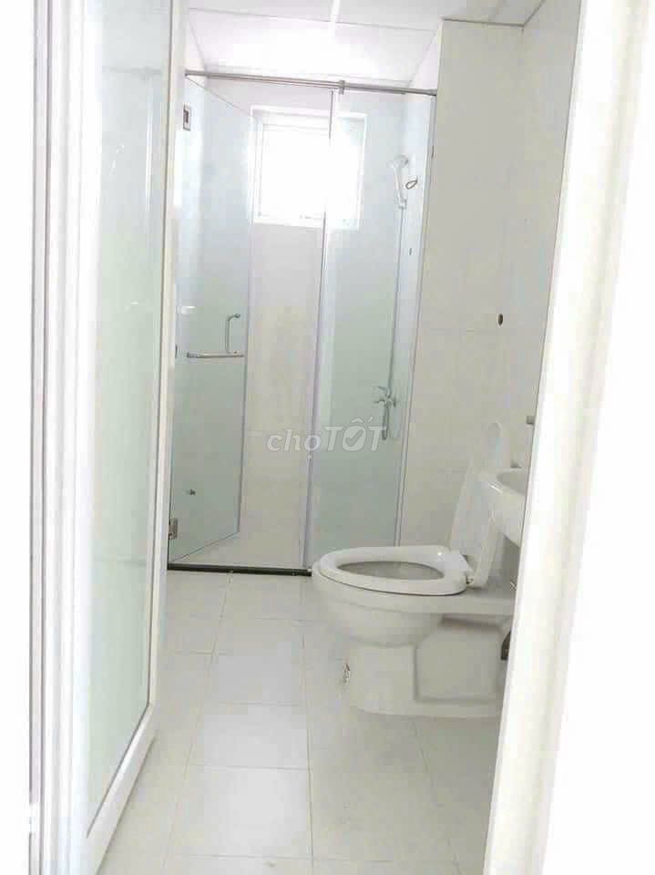 Prosper 65m2 2pn 2 wc nhà trống giá 7tr