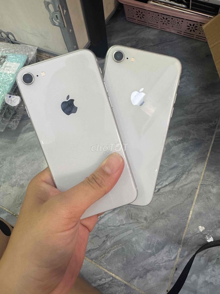 iPhone 8 64GB Trắng zin. Mua bán Điện thoại tại Quận 4 Tp Hồ Chí Minh được đăng bởi Phan Pha hình 1
