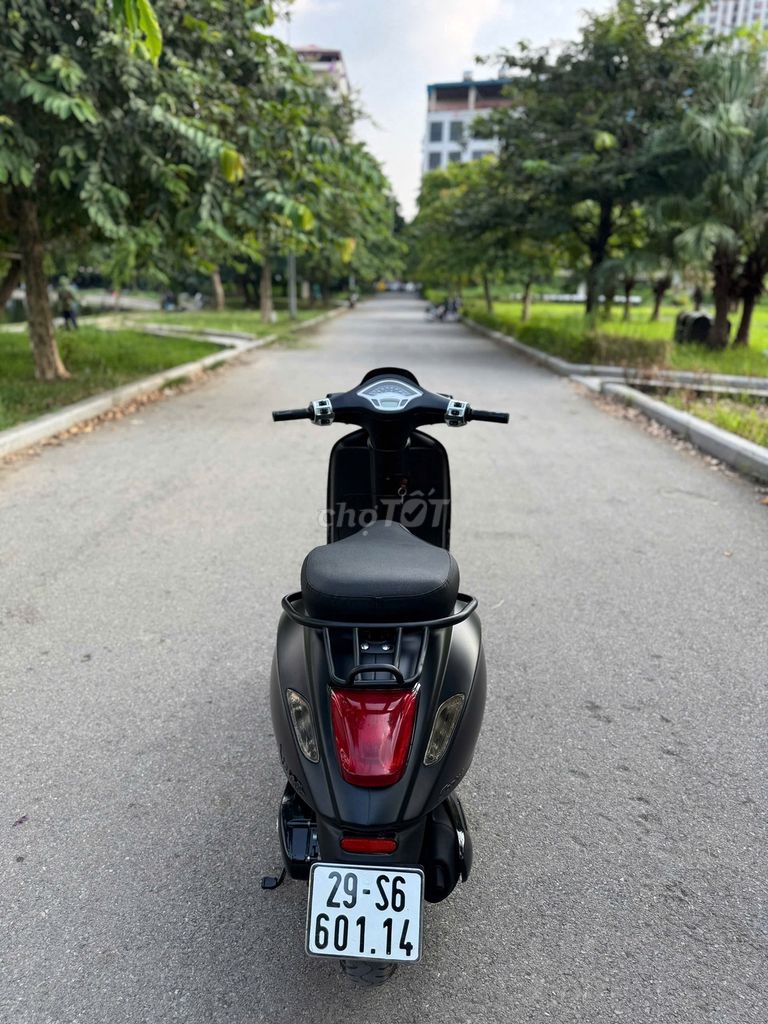 vespa sprint iget ABS. Mua bán Xe máy tại Quận Nam Từ Liêm Hà Nội được đăng bởi minh khang hình 2