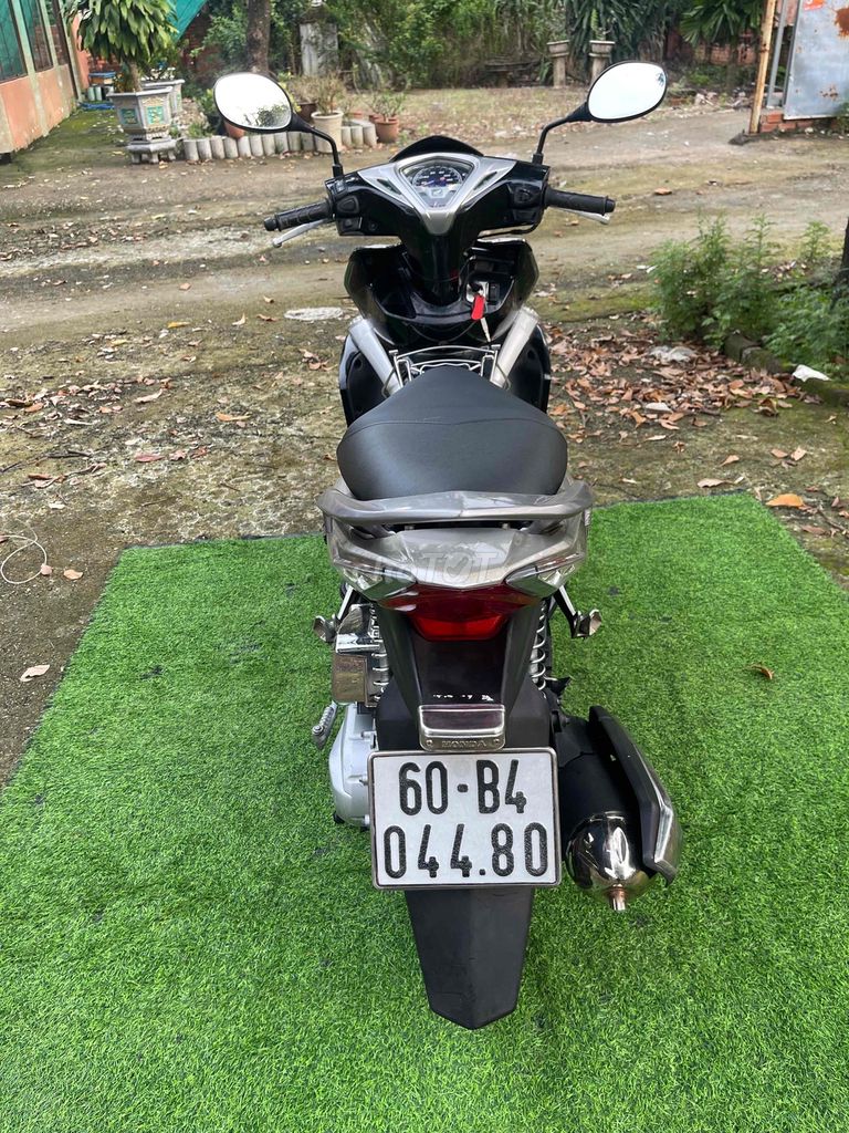 cần bán air blade. Mua bán Xe máy tại Thị xã Phú Mỹ Bà Rịa - Vũng Tàu được đăng bởi Lê  Thanh Hải  hình 6