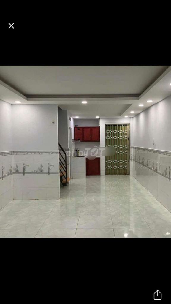 Nguyên căn Đề Thám, Quận 1, 3x10m 1 trệt 1 lầu 2pn, 2wc, 2 ban công