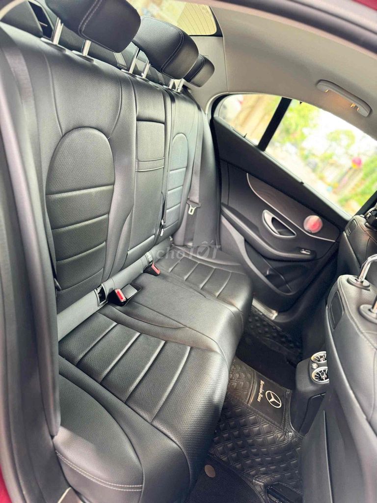 Mercedes Benz 2019 - Chính chủ - Cần bán ạ ❤️. Mua bán Ô tô tại Thành phố Buôn Ma Thuột Đắk Lắk được đăng bởi Hoàng Quang hình 5