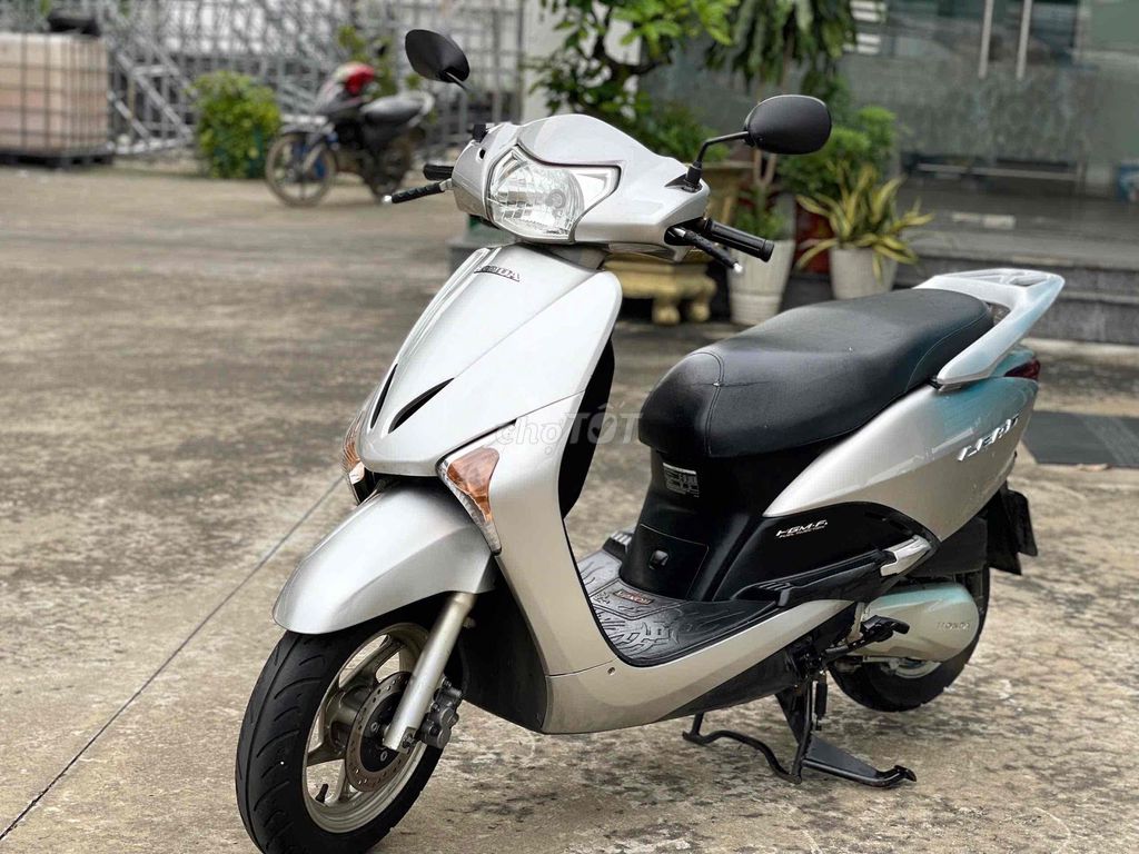 💖 Honda Lead 2010 zin cực đẹp 👉 chạy bốc 🌸CÔ ĐI KỸ. Mua bán Xe máy tại Quận Bình Tân Tp Hồ Chí Minh được đăng bởi BÙI TIẾN DŨNG hình 3