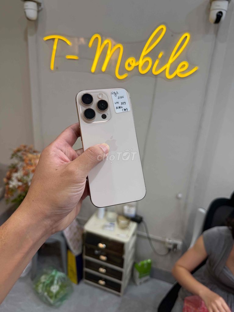 16 Pro 128GB VN/A zin all vỏ đẹp. Mua bán Điện thoại tại Quận Thanh Xuân Hà Nội được đăng bởi Ngô Tráng T Mobile hình 1