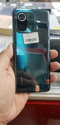 Xiaomi Mi 11 Pro bán
