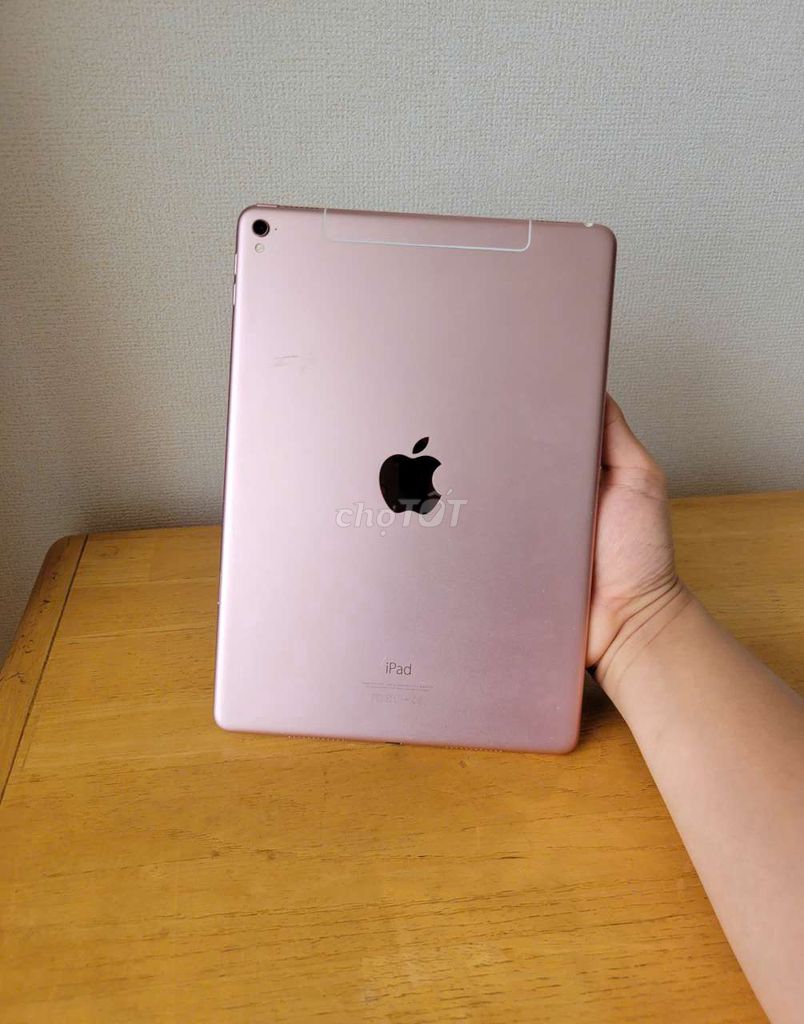 IPad Pro 9.7 inch 4G +wifi 32GB rose zin gl. Mua bán Máy tính bảng tại Quận Tân Phú Tp Hồ Chí Minh được đăng bởi An Đình hình 1