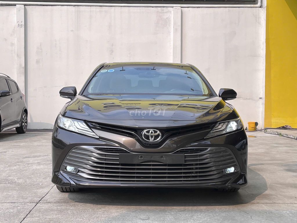 TOYOTA CAMRY 2.5Q 2020 XE CTY 1 CHỦ XE ĐẸP VAY 70%